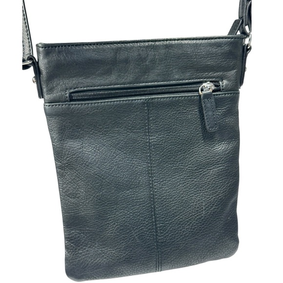 Margot Black Leather Crossbody Purse Bag 10" x 8" Adjustable Strap NWOT Zipper - Picture 7 of 13